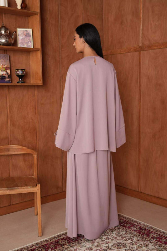 Mauve Lace Blouse With Skirt